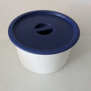 TUPPERWARE COFFEE FILTER CANISTER KEEPER & LID. Blue And White